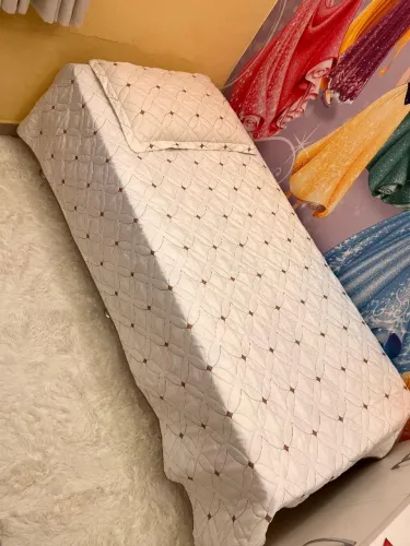 Cama Ortobom box de solteiro semi nova 