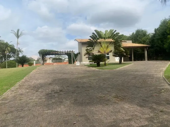 Chácara à Venda e Locação no Recreio Ingá em Indaiatuba - 5.076 m² com Piscina, 4 Quartos