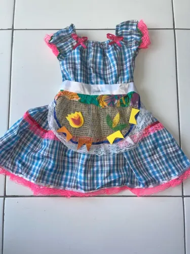 Vestido Festa Junina Infantil - Altura 40cm x Cintura 20cm