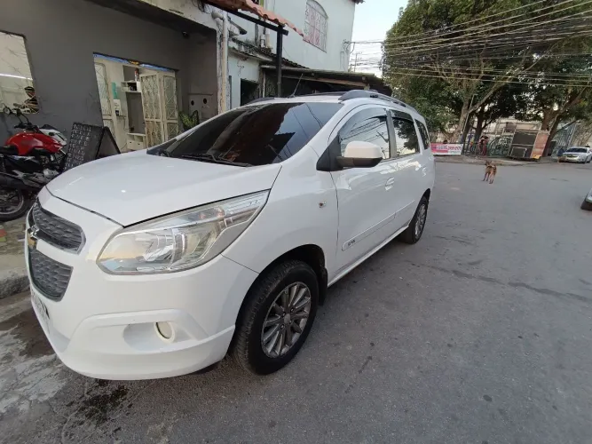 Chevrolet Spin LT 1.8 8V Econo.flex 5P Aut. 2013