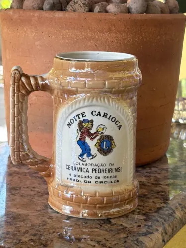 Caneca de Cerâmica Pedreirense - Colecionável
