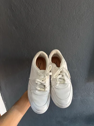 Tênis casual Vizzano branco