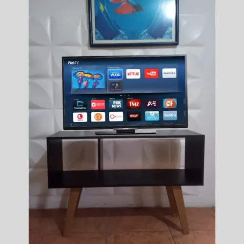 Rack para TV Novo por R$ 200,00 reais 