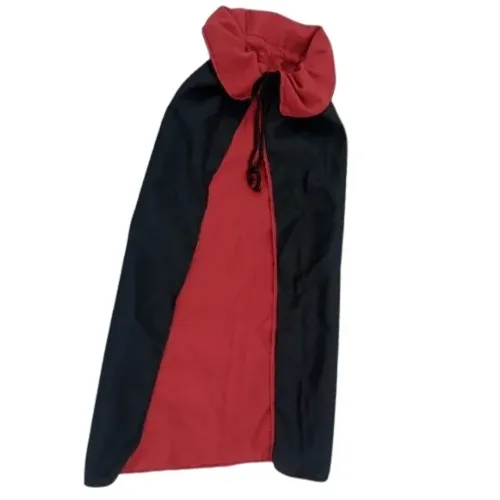 CAPA DE FANTASIA INFANTIL REVERSIVEL - VAMPIRO OU MAGO - USADO