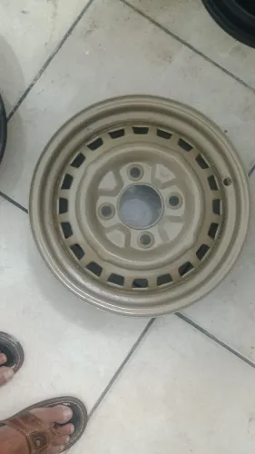 RODA 4 FUROS ARO 15 ORIGINAL DO FUSCA BRASÍLIA VARIANT 
