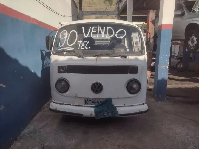 Kombi 1.7 caçamba