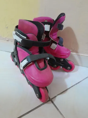 Patins Roller Rosa - Para Diversão e Esporte