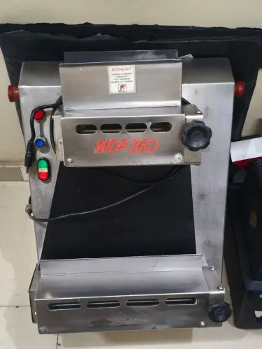 ABRIDORA DE MASSA DE PIZZA ( GRANOMAQ MDP 360 )