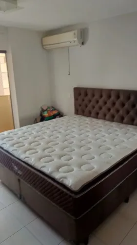Cama super king com colchão d33