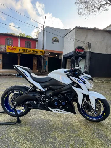 Gsx s 1000