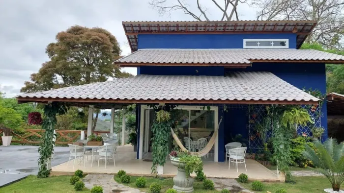 Casa de Condomínio com 3 Quartos à venda, 140m² !