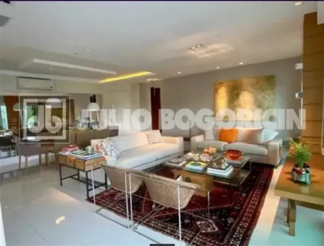 Apartamento : Padrão / Residencial / Lagoa