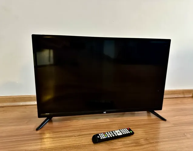 TV HQ Smart 32? LED - Excelente estado