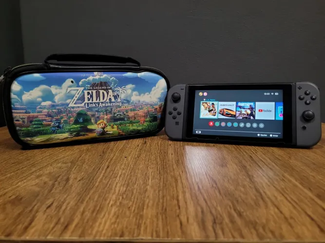 Nintendo Switch V2 Cinza + Jogo L.A. Noire + Case Zelda