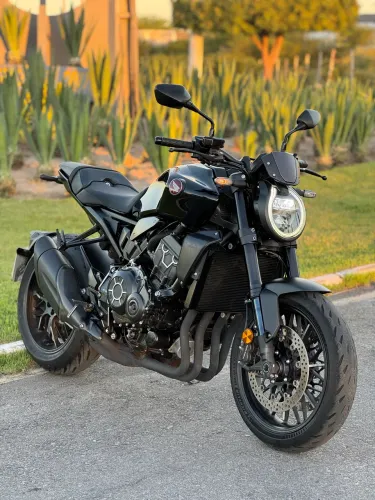 Honda CB 1000r Black Edition