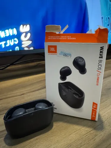 Fone de Ouvido JBL Wave Buda