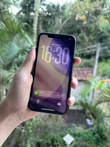 iPhone 11 64GB