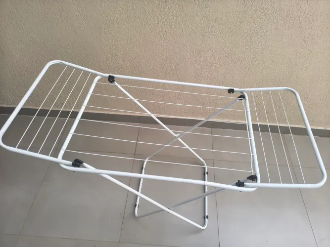 Varal de chão 