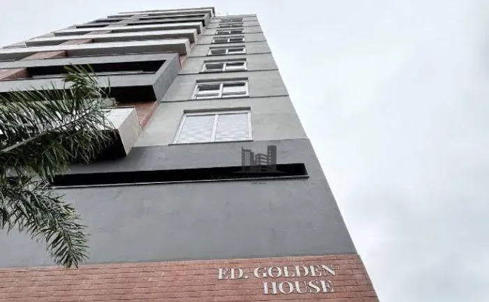 Apartamentos de 02 dormitórios com suíte e churrasqueira e 01 vaga/garagem no bairro Flore