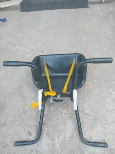 Cadeirinha infantil para bicicleta usada Zap 37 9 *