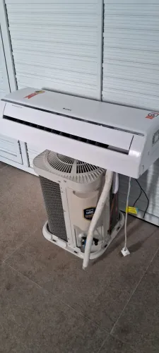 Ar condicionado split gree 12.000 btus semi novo