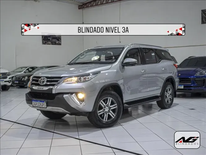 Toyota Hilux SW4 SRV 4X2 2.7 Flex 16V Aut. 2018
