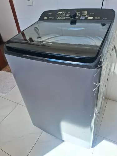 Máquina de lavar roupas 12Kg (SEMINOVA)