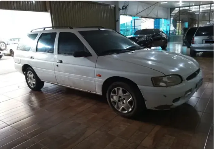 Ford Escort S.W GL 1.8i 16V 2002