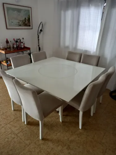 Mesa laca branco tampo de vidro giratório