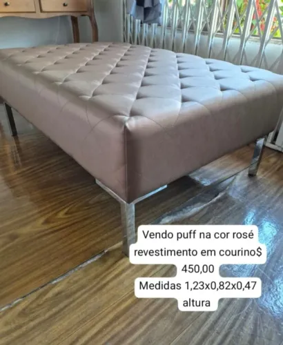 Puff luxuoso em metalassê