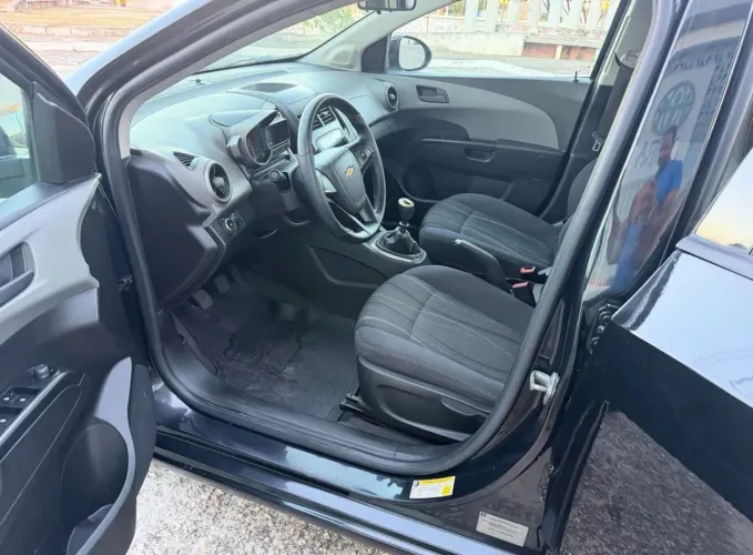 Chevrolet Sonic HB LT 1.6 16V Flexpower 5P Mec. 2013