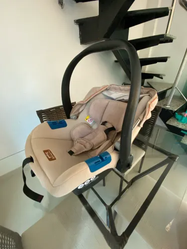 Bebê conforto Burigotto