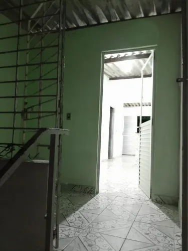 Alugo casa no totó