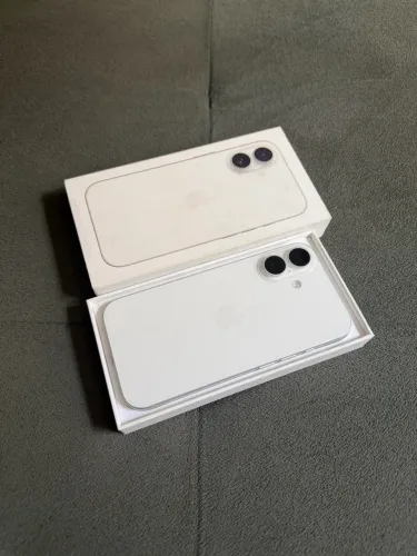 IPhone 16 256gb branco! Aceito trocas e cartão.
