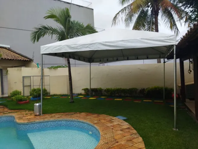 LOCAÇÕES E VENDA DE TENDA PIRAMIDAL