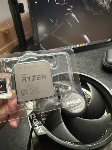 Processador Ryzen 5 5600G com Vídeo Integrado + Cooler Box
