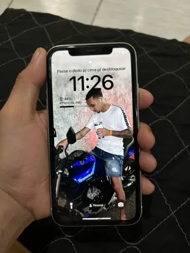 IPHONE XR 64GB!