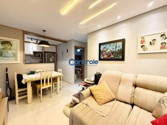 Apartamento com 02 dormitórios na Serraria, em São José/SC!