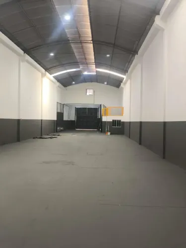 Ramos - Galpão Montado Escritórios Entrada Caminhão 450²