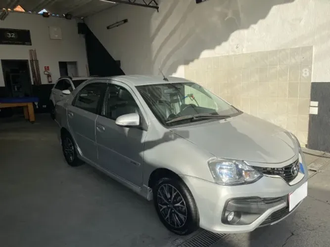 Toyota Etios Platinum Sed. 1.5 Flex 16V 4P Aut. 2018