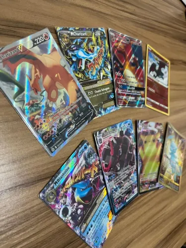 Coleção de Cartas pokémon +20 unidades(preço negociável)