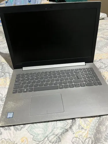 Notebook usado - funcionando normal - aberto a negociação