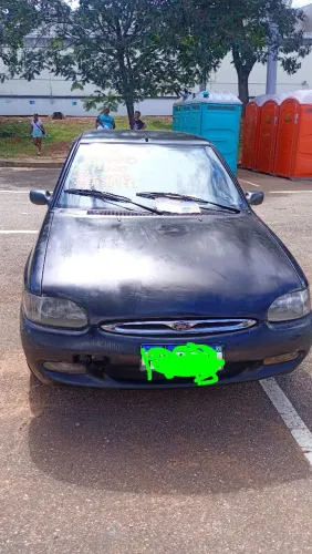 Ford Escort GL 1.8i 16V 4P 2000