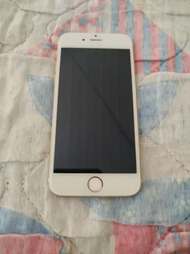 iPhone 6s comprado na loja oficial em 2016