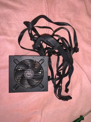 fonte thunder 600w