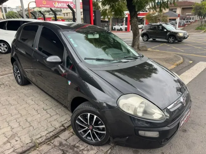 Fiat Punto Attractive Italia 1.4 F.flex 8V 5P 2016