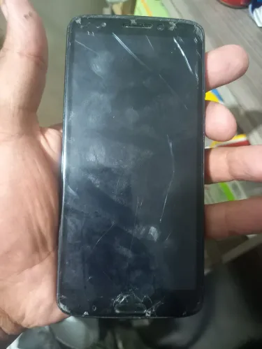 Celular moto g6 plus para aproveitar peças