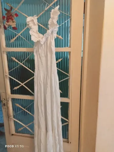 Vestido Longo Branco de Algodão - Usado Apenas Uma Vez