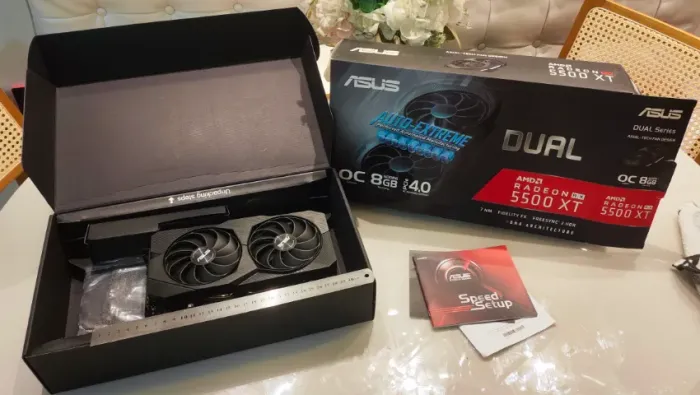 Placa de Vídeo ASUS Dual AMD Radeon RX 5500 XT 8GB OC Navi14-INT8 FSR 4.1.11 e XesS MFG