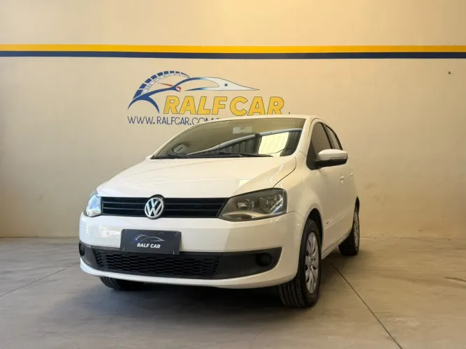 Volkswagen Fox 1.6 MI Total Flex 8V 5P 2014